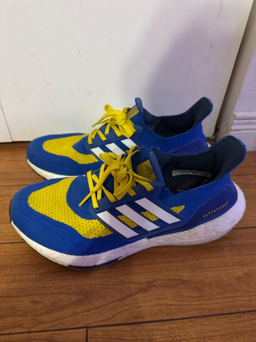 Adidas UltraBoost LA Rams 21